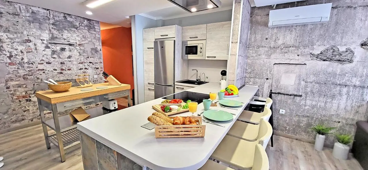 Holiday Flat Vista Puerto, Gran Tarajal, 2 Bedrooms, Air Conditioning 0*,  Spanien